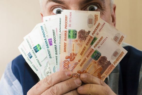 Некоторые россияне получат по 4 590 рублей в феврале 2022 года
