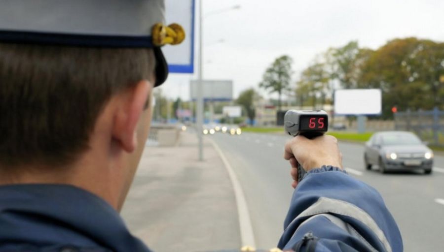 Глава МВД запретил ГИБДД использовать ручные радары