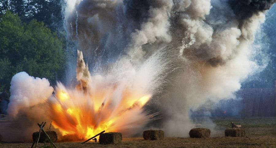 Военный блогер Подоляка: ВСУ подорвали арсенал с советским оружием в Соледаре