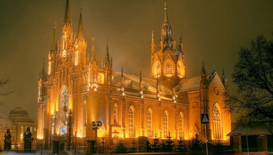 Ватикан может потерять  Католическую церковь на территории РФ