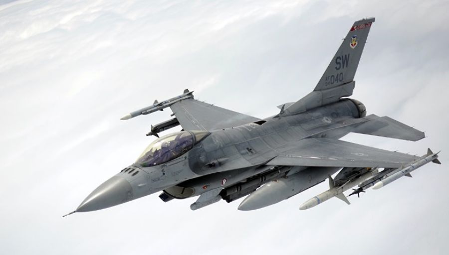 Леонков проинформировал, как США готовят пилотов ВС Украины управлять истребителем F-16