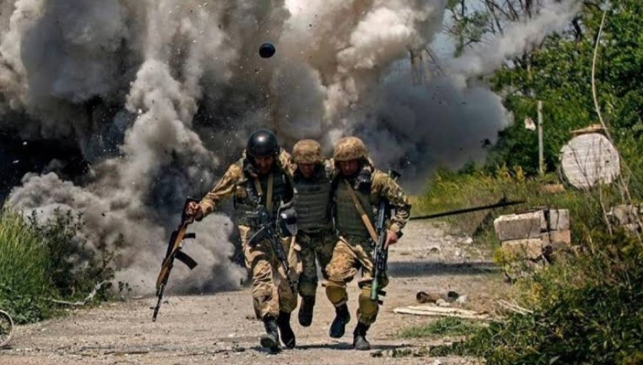 ВКС РФ уничтожили мощным бомбовым ударом позиции наемников и военных из ВС США на Украине