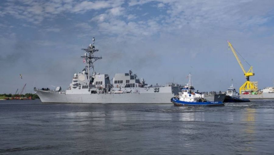 Avia.pro: Рядом с территориальными водами РФ замечен эсминец ВМС США с «Томагавками»