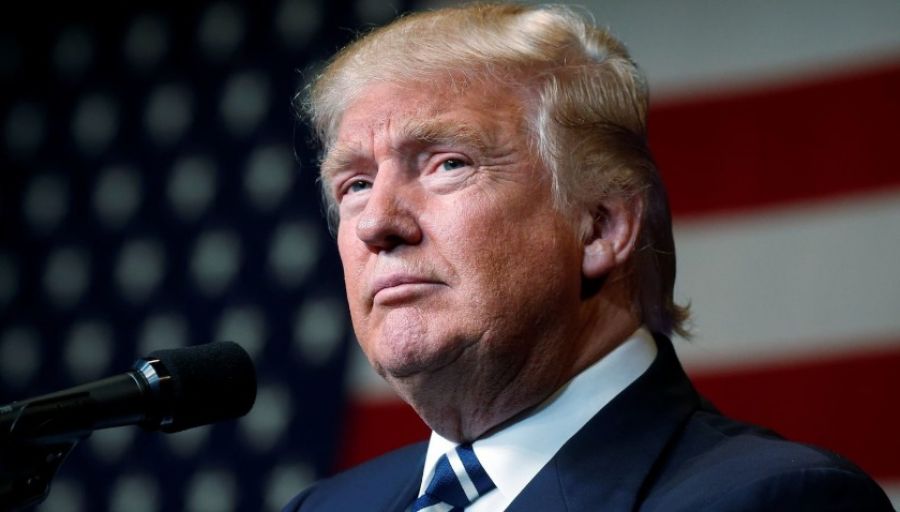 Экс-президент США Трамп: "Мы нация, которая поставлена на колени перед всем миром"