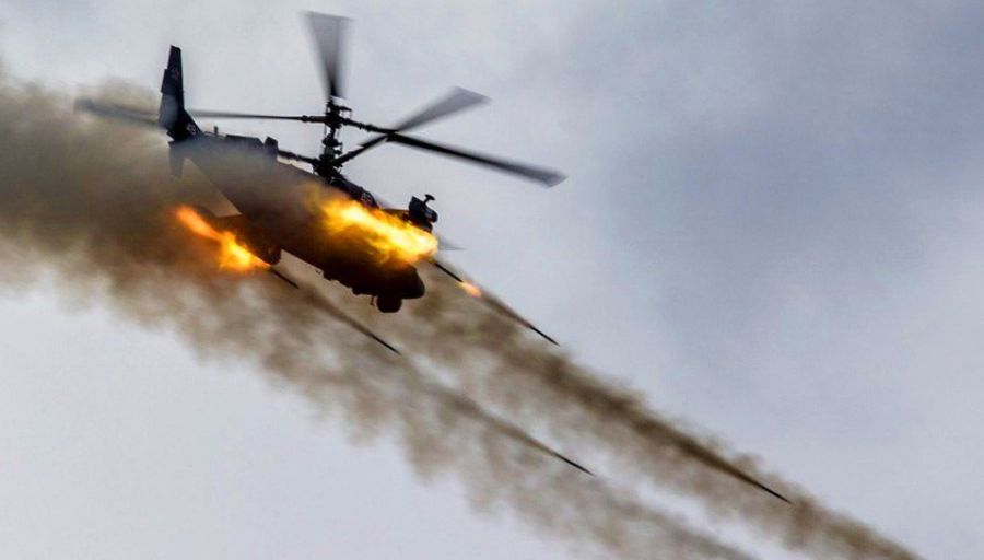 Появились кадры ликвидации бронетехники ВС Украины вертолетами Ка-52 «Аллигатор»