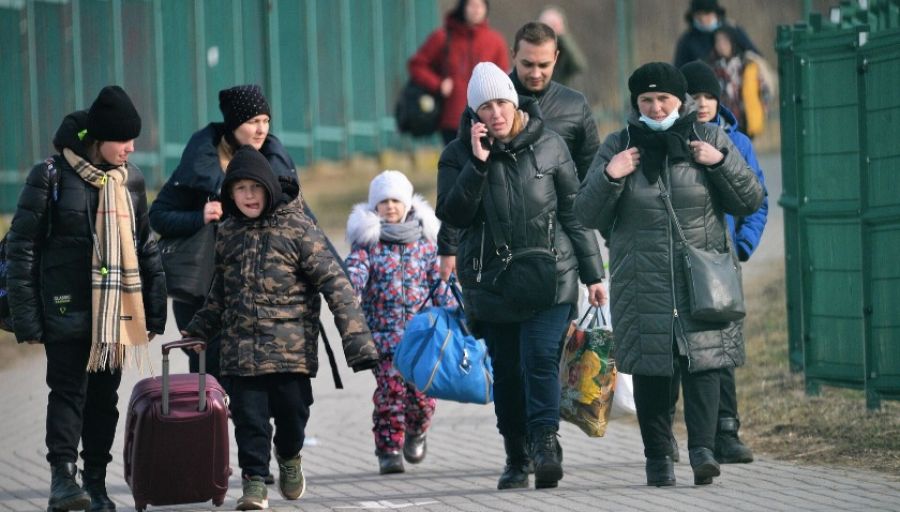 ВЗГЛЯД: Жители Украины нашли надежный путь бегства в РФ