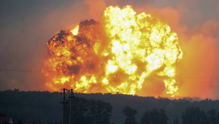 РВ: Мощный взрыв в Новой Каховке Херсонской области после ракетного удара со стороны ВСУ