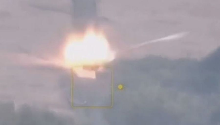 Авиа.про: Сквозное пробитие танка противотанковой ракетой попало на видео