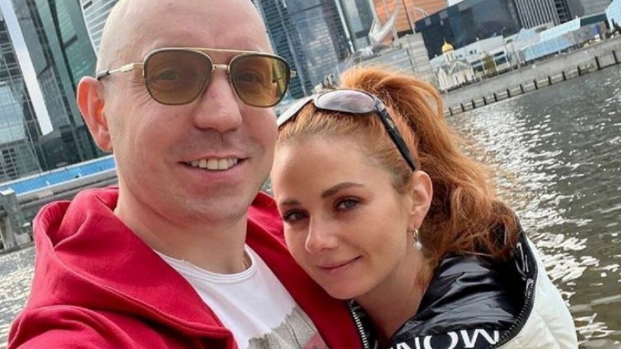 У певицы Лены Катиной и предпринимателя Дмитрия Спиридонова родился сын Демьян
