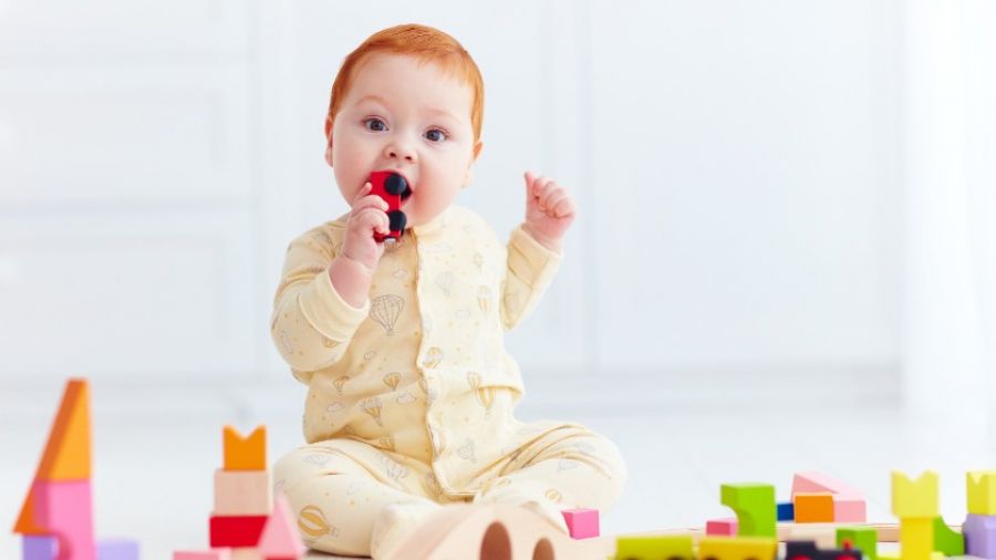 Врачи рассказали, что нужно делать родителям, если ребенок проглотил магнит или батарейку