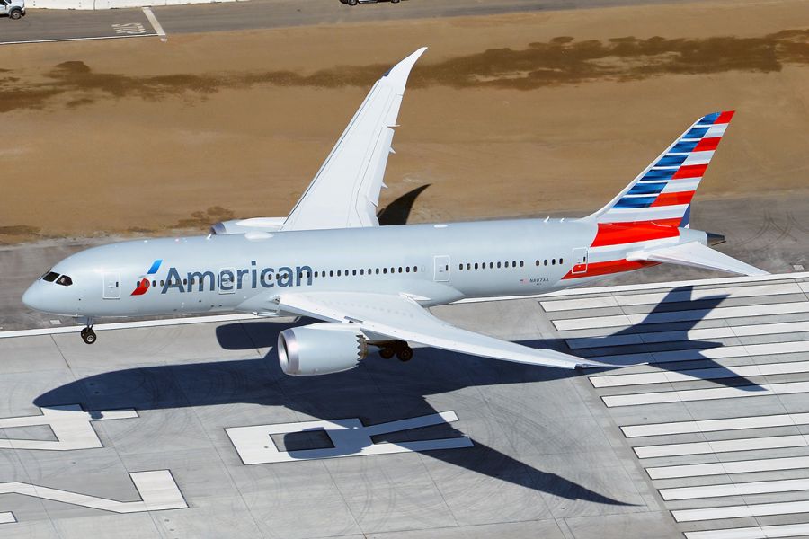 Акции American Airlines выросли благодаря оптимистичному прогнозу авиакомпании