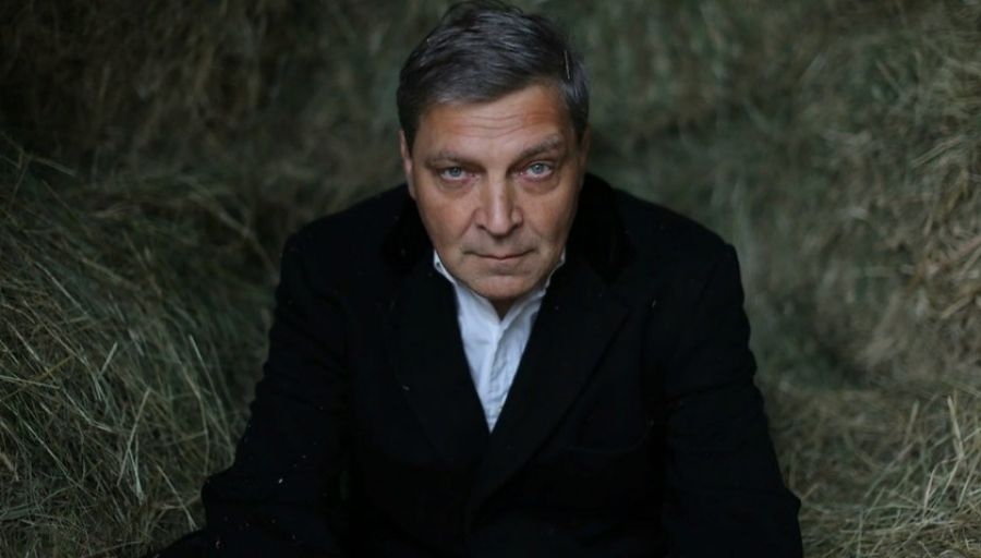 Зеленский предоставил журналисту Невзорову* и его супруге гражданство Украины