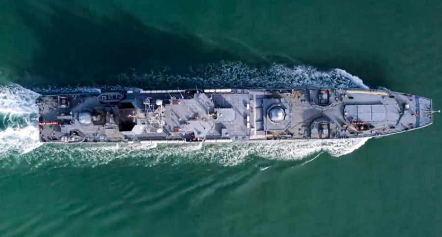 Avia.pro: У побережья Крыма зафиксирована чрезвычайная активность военных кораблей