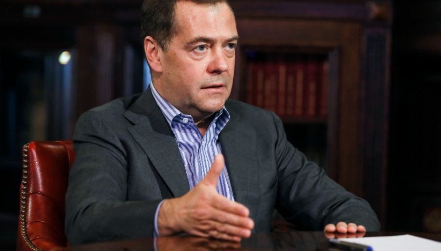 Дмитрий Медведев: РФ отправит к границам НАТО корабли с ядерными ракетами