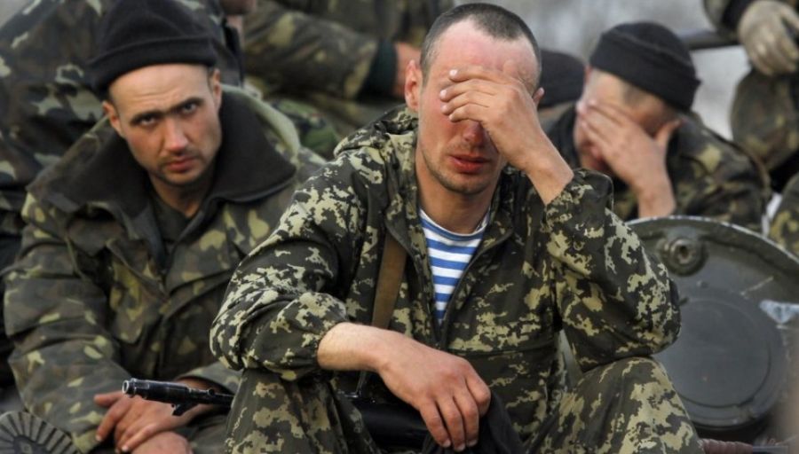 Пленные боевики ВСУ под Лисичанском спецназу РФ: Мы не стреляли, только рыли окопы
