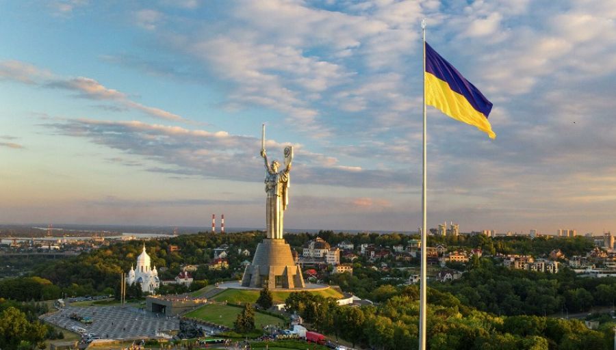 Киев начал готовить общество к возможным уступкам и переговорам