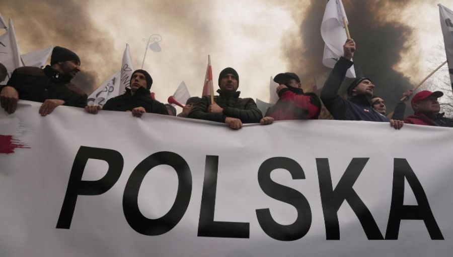 Myśl Polska: поляки больше не верят словам правительства о вине РФ