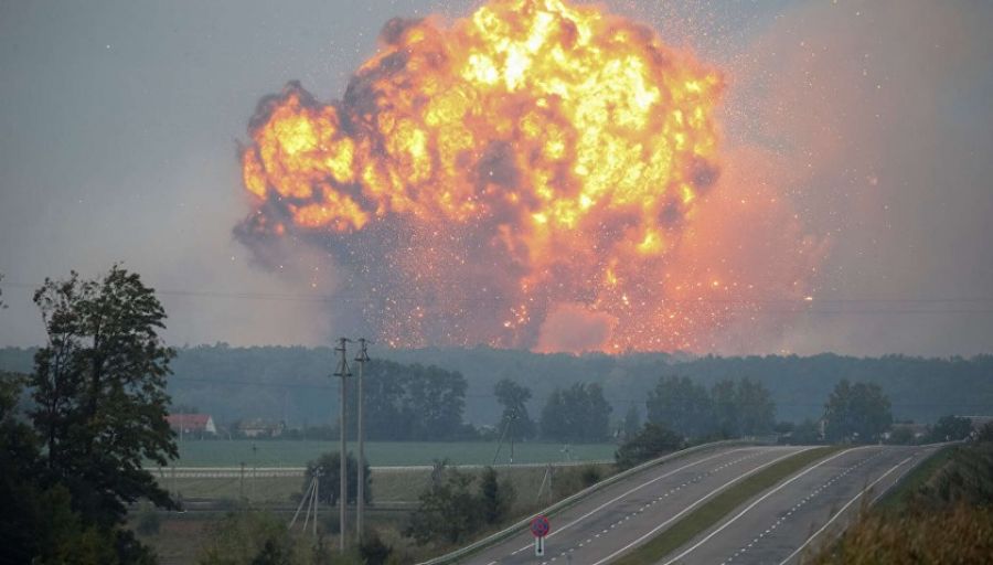 РВ: ВСУ наносят мощные удары по Горловке, разрушая жилые дома и убивая мирных граждан