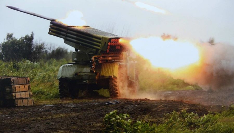 ВС Украины открыли огонь по жилым кварталам Лисичанска из РСЗО