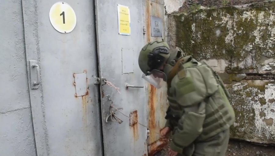 Корреспондент "Известий" показал на видео отбитый бункер ВСУ