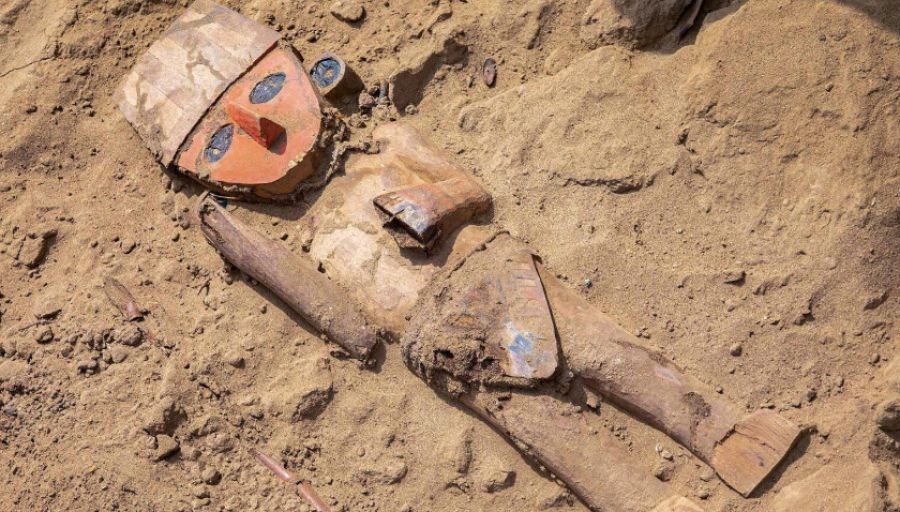 В Перу обнаружили деревянную фигуру культуры чиму