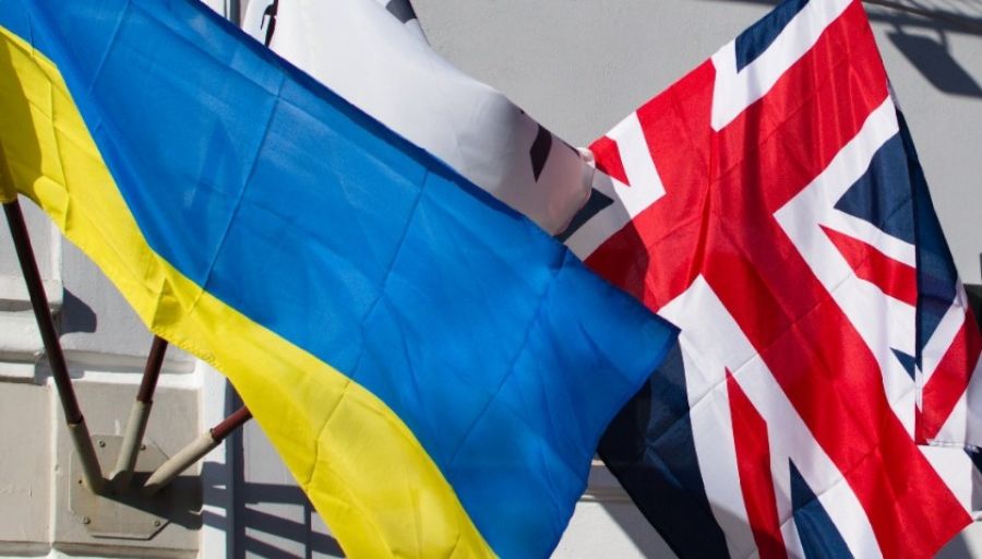 «Большой друг» Зеленского запустил артиллерийские курсы для ВСУ в английском Солсбери