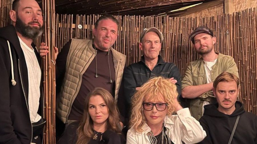 "НН": Певица Елена Север заявила, что слушатели РФ не примут обратно уехавших артистов