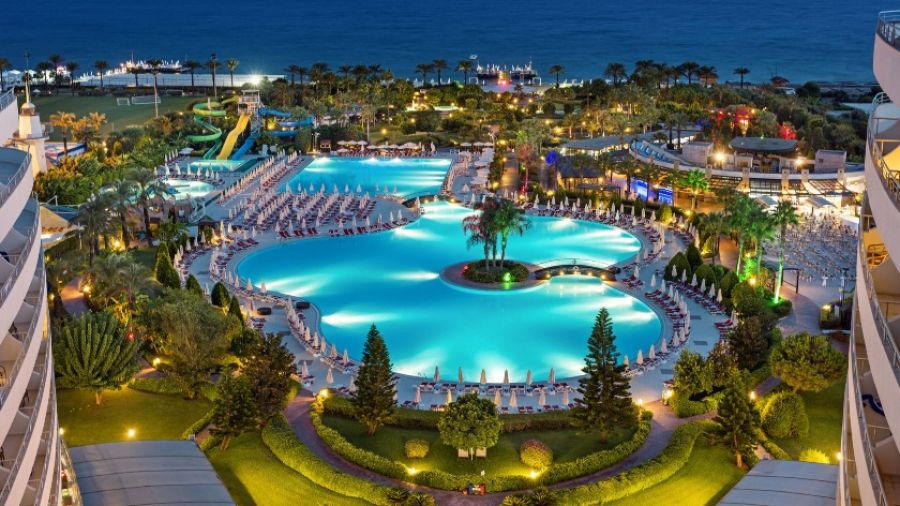 АТОР: В мае Анталью посетили почти 390 тысяч российских туристов