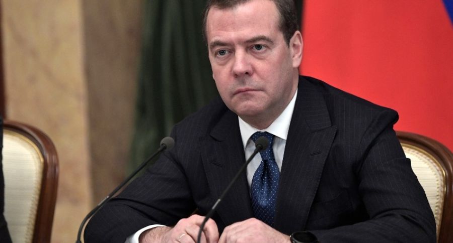 Дмитрий Медведев: территории Украины выглядят для Польши лакомым куском