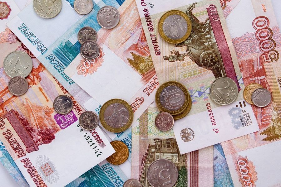 Власти РФ планируют дополнительно проиндексировать пенсии и пособия гражданам страны