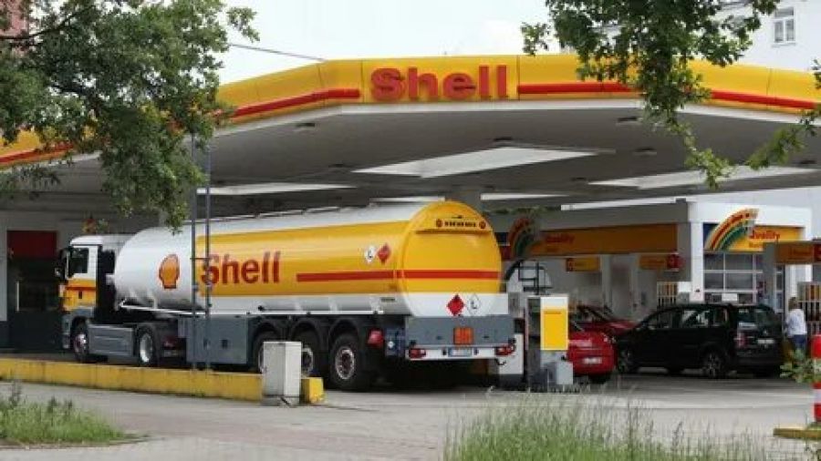 Британцы не могут без России: Shell снова покупает российскую нефть, хотя и просит прощения