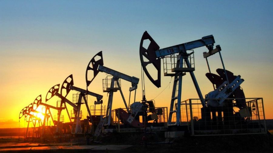 Россия может сократить добычу нефти на 0,8 млн баррелей в сутки с апреля 2022 года