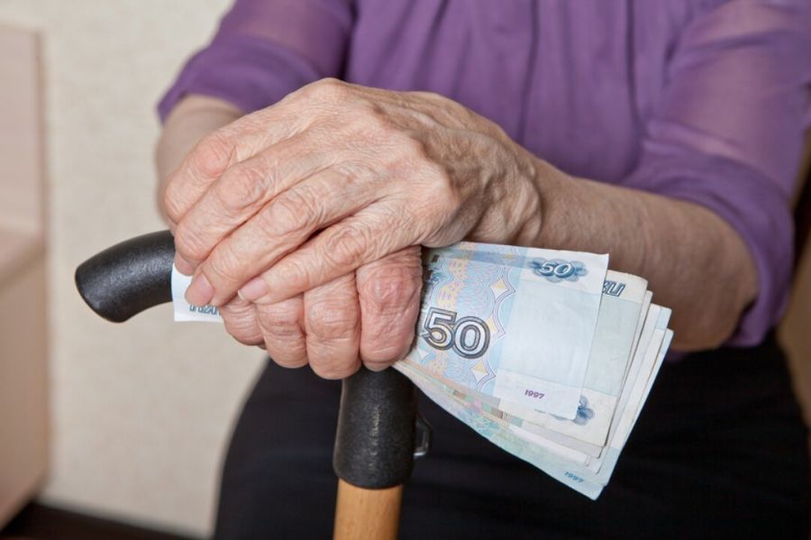 Пенсионерам РФ могут увеличить пенсии из-за санкций в 2022 году
