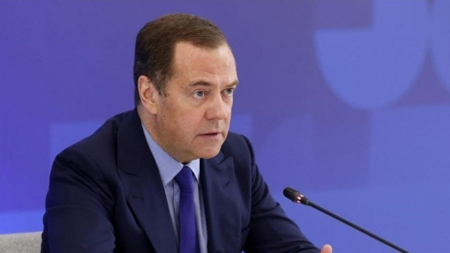 Дмитрий Медведев пригрозил применением гиперзвуковой ракеты «Оникс» по зданию суда в Гааге