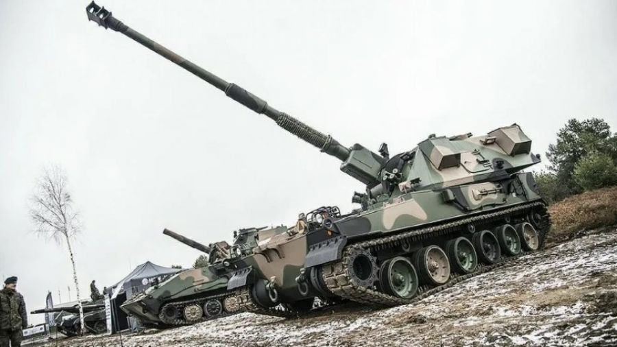 Марочко проинформировал, что боевики ВСУ стягивают польские САУ Krab в район Купянска