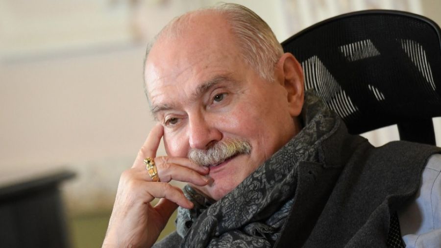 Никита Михалков: актера Смольянинова* сломил соблазн, поэтому он выступает против России
