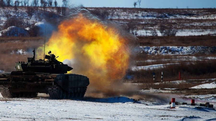 РВ: Новейшие танки Т-90М "Прорыв" взламывают оборону ВСУ на Купянском направлении