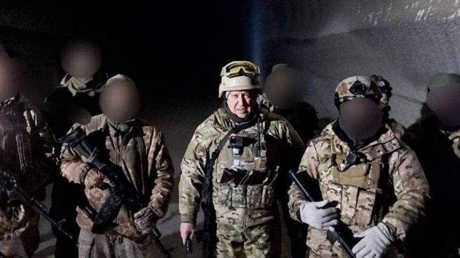 Евгений Пригожин побывал на позициях бойцов ЧВК "Вагнер" в Артемовске