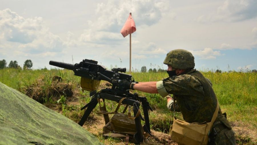 РВ: Бойцы ВС РФ из гранатомета накрыли позиции врага под Марьинкой в ДНР