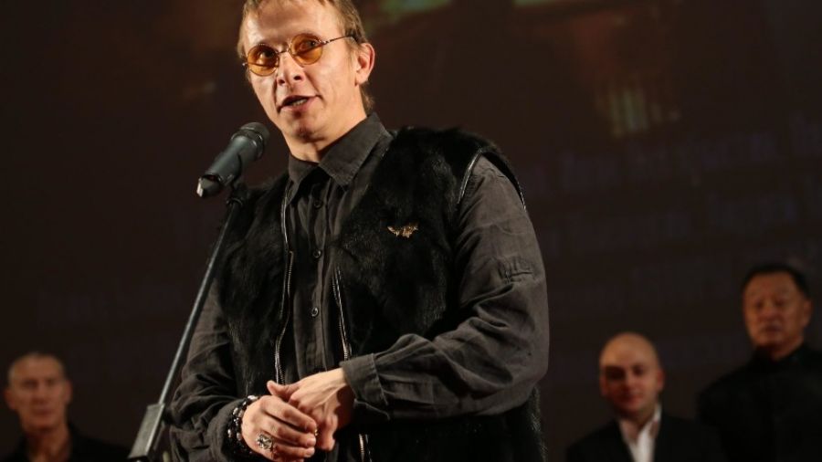 МК: актер Иван Охлобыстин проинформировал, что уехавшие из РФ звезды тоскуют и «шипят»