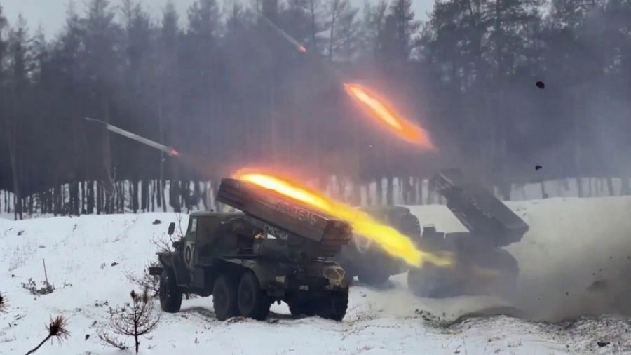 РВ: Боевики ВСУ пытались нанести удар по Белгороду, ПВО ВС РФ сбили 2 ракеты