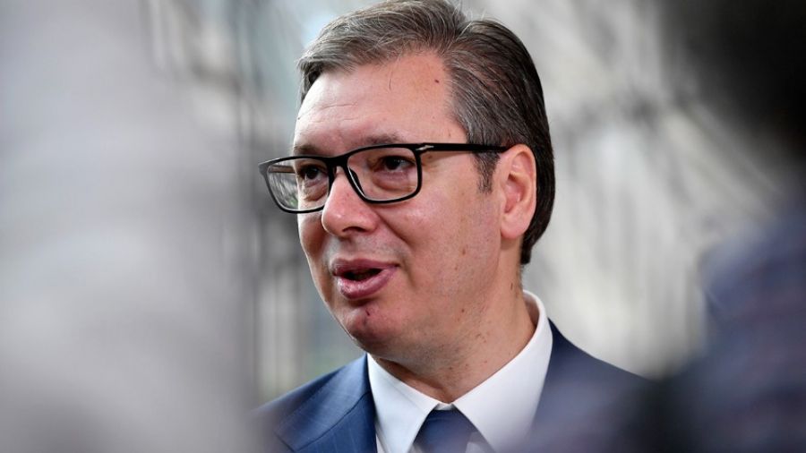 Президент Вучич отрицает, что подписал капитуляцию Сербии