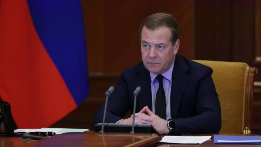 Зам председателя СовБеза РФ Медведев: Россия готовится к контрнаступлению ВСУ
