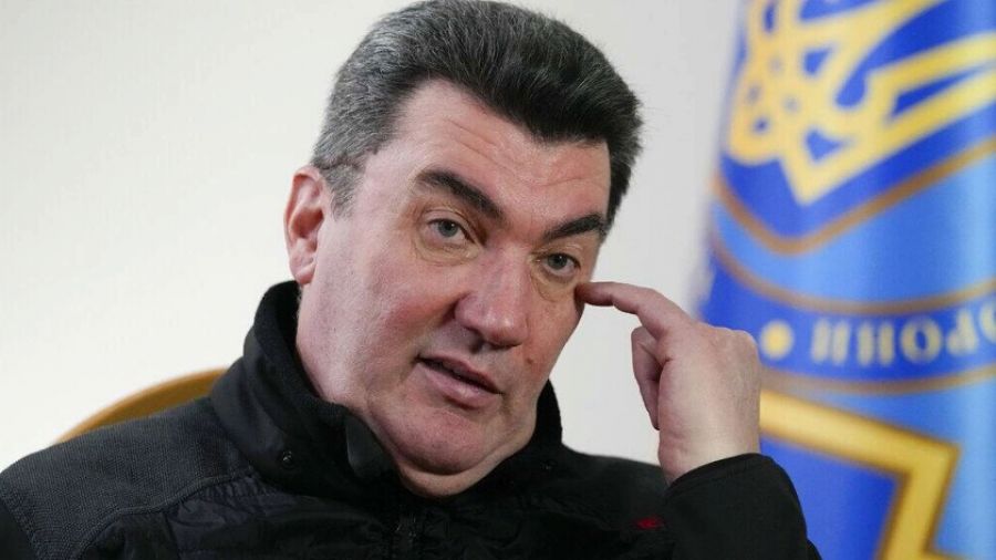 МК: Секретарь СНБО Данилов опроверг информацию Politico о 100 тысячах погибших солдат ВСУ