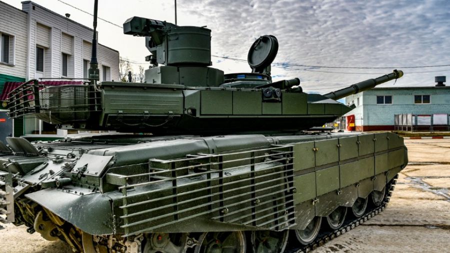 Корпорация «УВЗ» продемонстрировала танк Т-90М для атаки на Leopard ВС ФРГ за работой