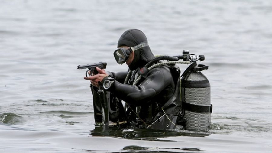 Адмирал Комоедов: Украина готовит боевых пловцов для новых диверсий в Крыму