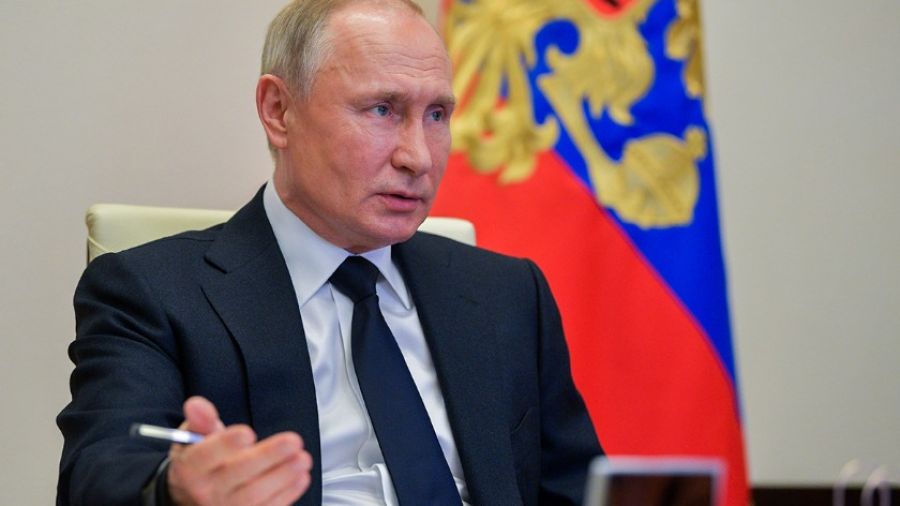 МК: Президент РФ Владимир Путин приказал ФСБ пресечь деятельность внутренних врагов страны