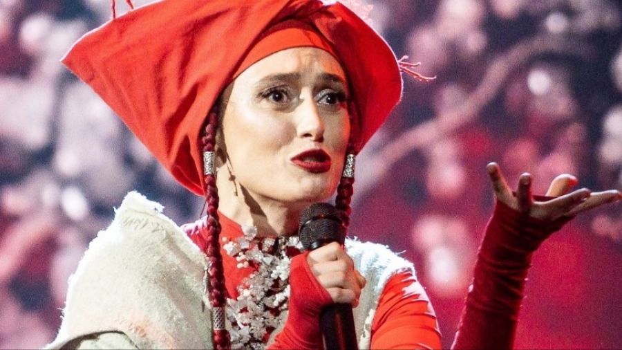 Украинская певица Алина Паш заявила про увиденное на фронте СВО фразой "Свиньи едят трупы"