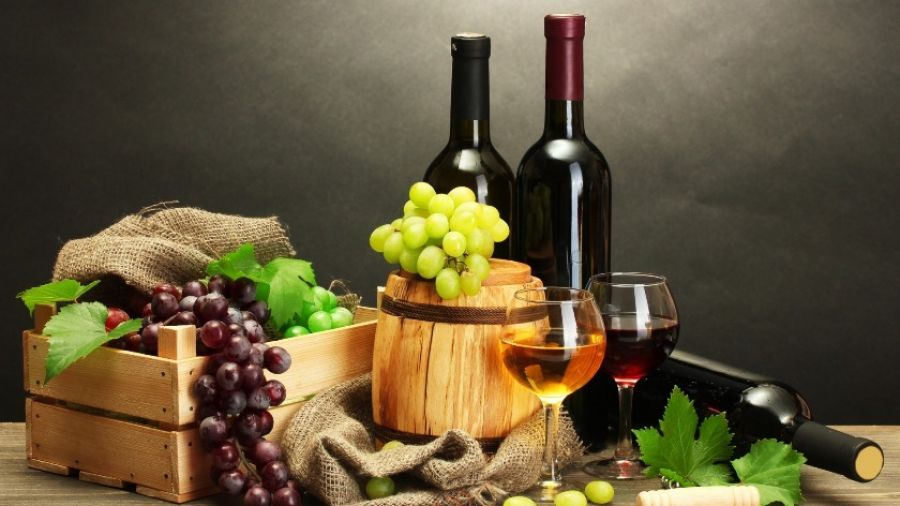 Крымские виноделы предупредили о возможном росте цен до 15% из-за перевозки через ДНР
