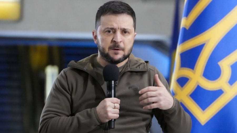 СП: Ветеран ВМС США Дрейвен рассказал, зачем Зеленский постоянно носит военную форму